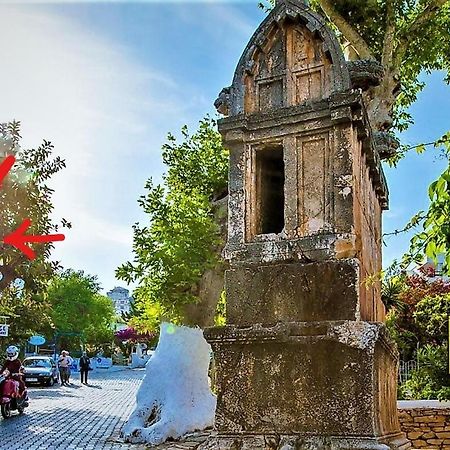 Smyrna Uzuncarsi Kaş Exterior photo