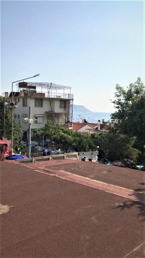 Smyrna Uzuncarsi Kaş Exterior photo