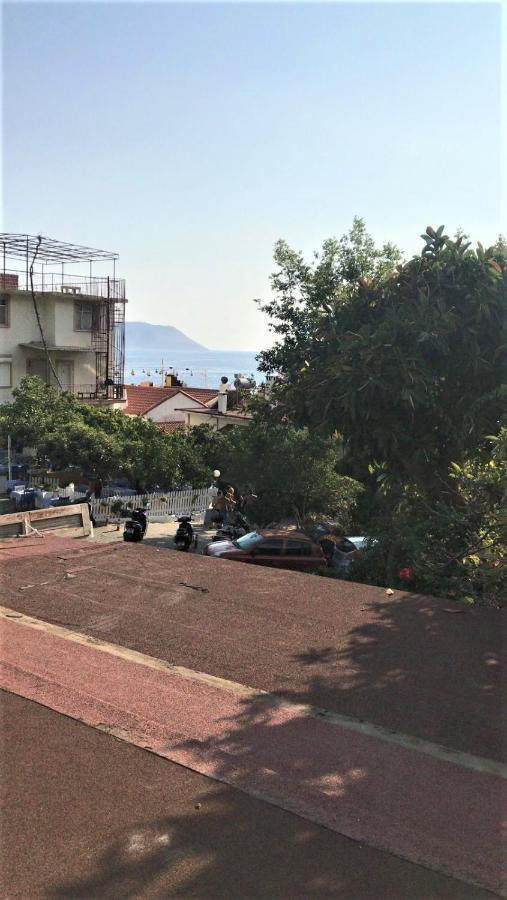 Smyrna Uzuncarsi Kaş Exterior photo